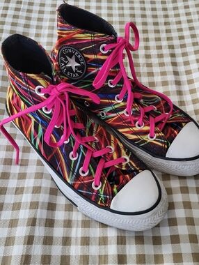Converse Chuck Taylor All Star High-top Sneakers With Neon Lights / Lazers Sz 7